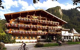 Das Falkenstein - Flying Wellness - Matrix Gym - Sommerkarte Inklusive 4*